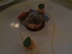 Poached&nbsp;blue&nbsp;lobster-迪拜帆船酒店海底餐厅