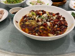 -侬佳蒸菜馆(听潮店)