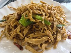-瑞丰园庭院餐厅·白族传统家常菜
