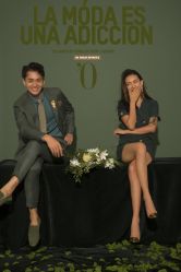 -玛奇朵婚纱摄影