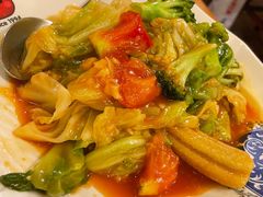 茄汁炒什菜-番茄屋葡式美食(总店)