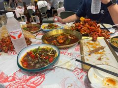 -老班长·小龙虾·鲜货烧烤大排档(金街美地店)