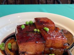 黑松露鲍鱼红烧肉-北京贵宾楼饭店·紫金