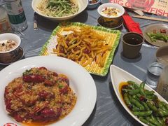 -肥肥虾庄·金牌油焖大虾(杨园滨江时代walk店)