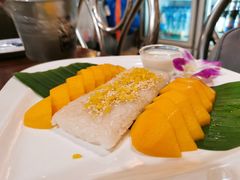 -Dang restaurant (patong phuket)