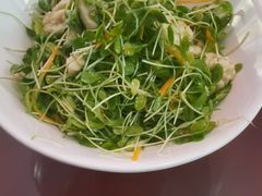香椿苗拌桃仁-锦上中式酒馆(南内环店)