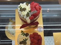 -花花卷卷·鲜食蛋糕(静安久光百货店)
