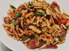 -辛香味烧鱼馆·非遗技艺·排骨红烧肉(光谷医药园店)