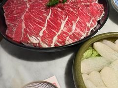 -尚尚仙·酸汤猪手·猪肚鸡火锅(华联万柳购物中心店)