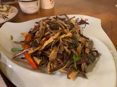 -小厨子私房菜·云南美食店