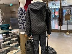 -Gucci(时代广场店)