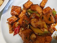 -车之谷·汽车文化主题餐厅(汽开店)
