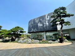 -罗红摄影艺术馆