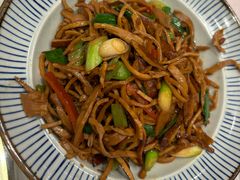 -一楼食业·美食人家