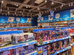 -玩具反斗城(北京芳圆里店)