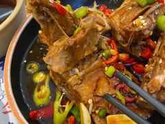 -万和春排骨砂锅米饭(新业广场店)