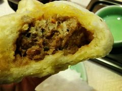 蟹黄包-留芳·文旅古月楼(老街店)