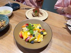 缤纷水果沙拉-艾蜜西餐厅(梅园店)