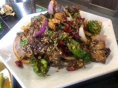 -许哥东北烧烤·铁丳烤串·宫后夹肉(繁花中心店)