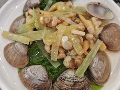 -金沙滩海鲜餐厅·海肠捞饭·手工水饺(梅江龙水园店)