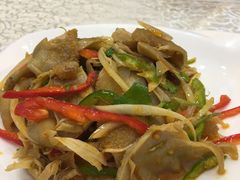 -巴扎美食·新疆菜·西域歌舞表演餐厅(新疆大厦店)