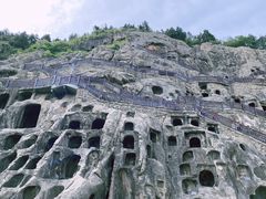 -龙门石窟