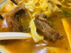 老酸菜牛肋条面-阿彬生炒牛肉面(解放路店)