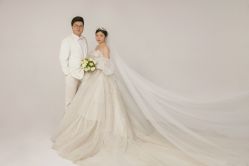 -挪娅婚纱摄影皇家会所