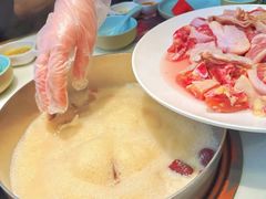 -洪氏嗨捞·猪肚鸡火锅(阳光天地店)