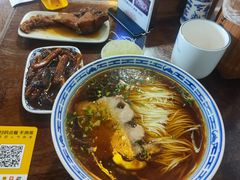 红汤焖肉面-同得兴 Since·1995 传统苏式面馆(嘉馀坊店)