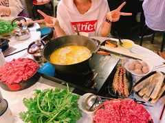 -鲜入围煮花胶鸡海鲜火锅