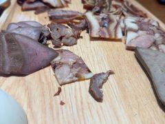 -老天桥酱肉烧饼夹肘子(天桥店)
