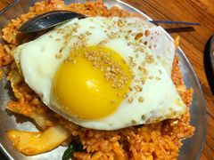 辣白菜炒饭-原始泥炉烤肉(总店)