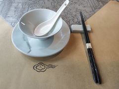 -穹六人间 people 6(岳阳路店)