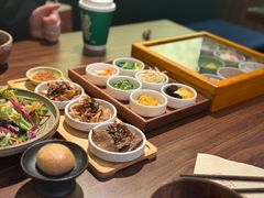 -良米山·云南野生菌过桥米线(上海首店)