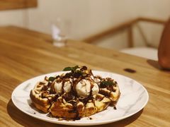 -边渡咖啡烘焙店(昙华林店)
