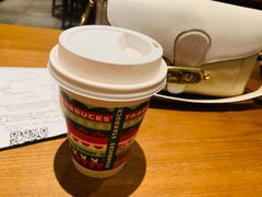 -星巴克(西安曲江银泰店)