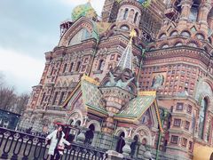 -滴血救世主教堂