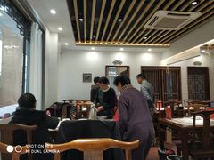 大堂-老苏州芳和园茶酒楼  传统苏帮菜(观前店)