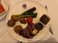 -WOLFGANG PUCK KITCHEN & BAR(迪士尼小镇店)