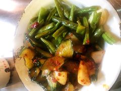 -马路牙子烧烤音乐酒馆(望京店)