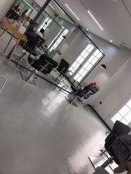 -T8 SALON