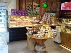 自助取餐区-昆明冠生园·蛋糕·面包(南强街店)