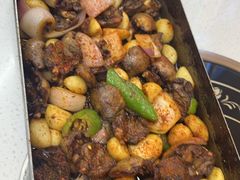 -老东镇啤酒屋海鲜加工·蒸汽海鲜·海鲜烧烤(台东店)