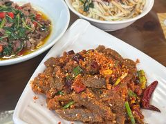 -88号小吃店·经典云南菜·地道纳西美食