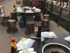 -楠柏弯休闲山庄(梨花溪店)