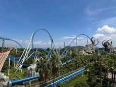 -七彩云南欢乐世界