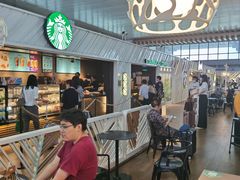 -星巴克(南京南站北夹层店)