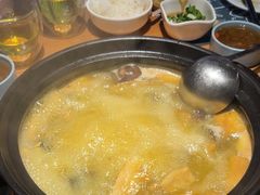 -一朵菌·野生菌探索家火锅(南亚店)