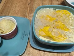 猫山王榴莲飘香-杨枝金捞甜品(氹仔泉澧店)